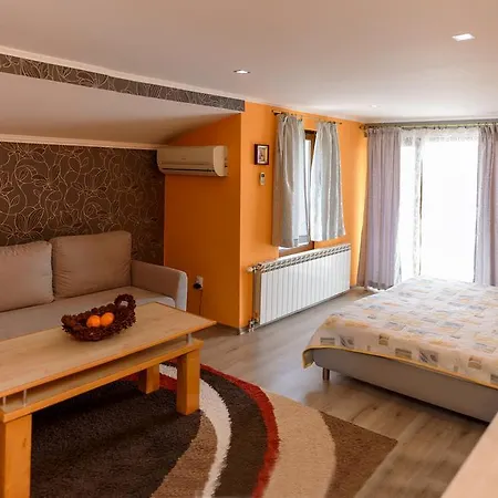 Гостьовий будинок Ianis Paradise