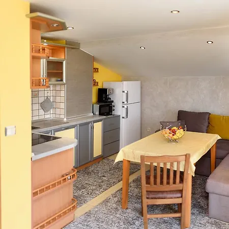 Гостьовий будинок Ianis Paradise Несебир