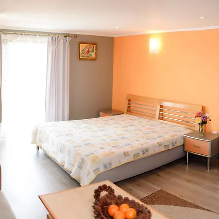 Ianis Paradise Несебир