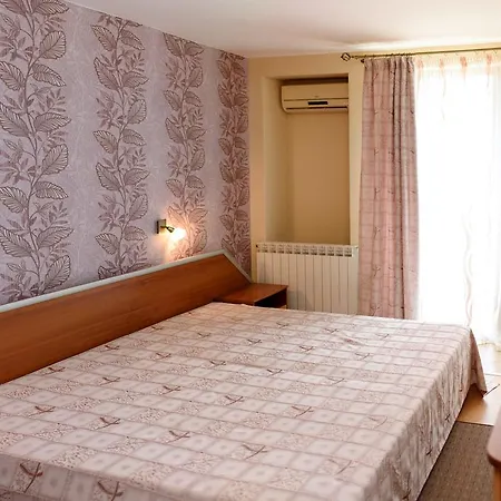 Гостьовий будинок Ianis Paradise