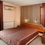 Guest house Ianis Paradise Nesebar