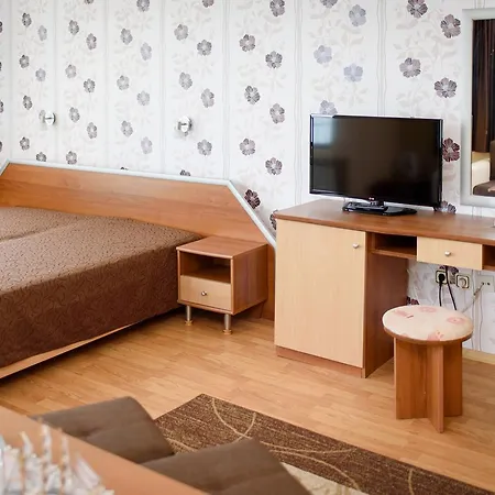 семеен янис парадайс 3*