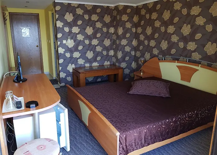 Guest house Ianis Paradise 3*