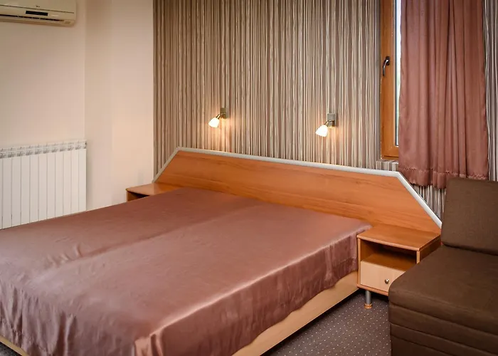 Guest house Ianis Paradise